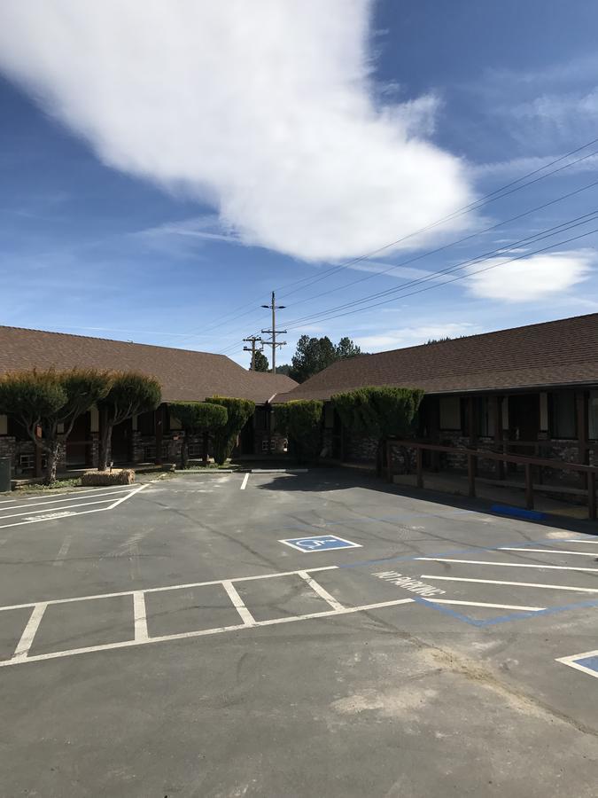 Gold Pan Motel
